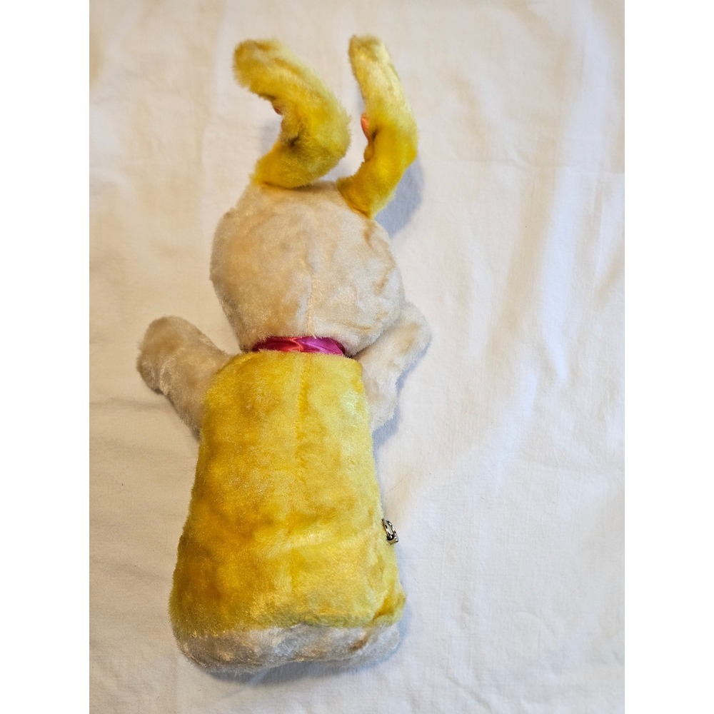 Vintage Plush Bunny‎ Rabbit Yellow Outfit Ribbon Toy Stuffed Animal Musical - Picture 2 of 4